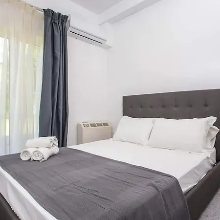 Deluxe Villa *