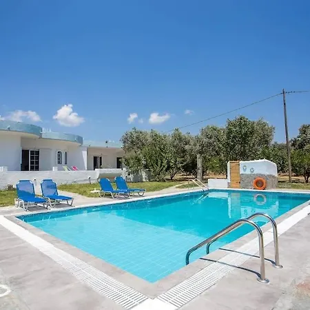 Villa Deluxe