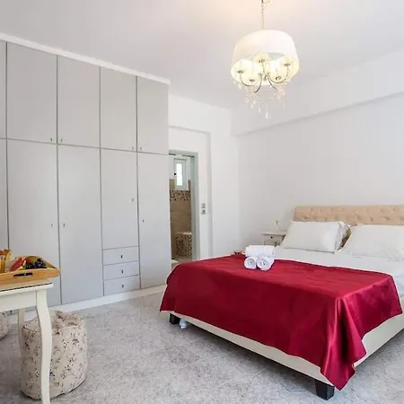 Villa Deluxe *