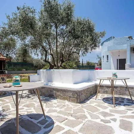 Deluxe Villa Afando